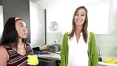 Hot Asian Women